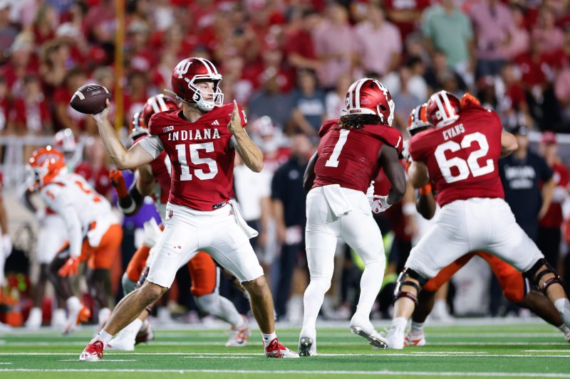 Fernando Mendoza 2025 Heisman Trophy odds