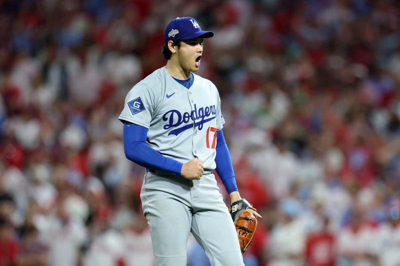 Dodgers flip script on Phillies while we ‘witness history’ in Ohtani