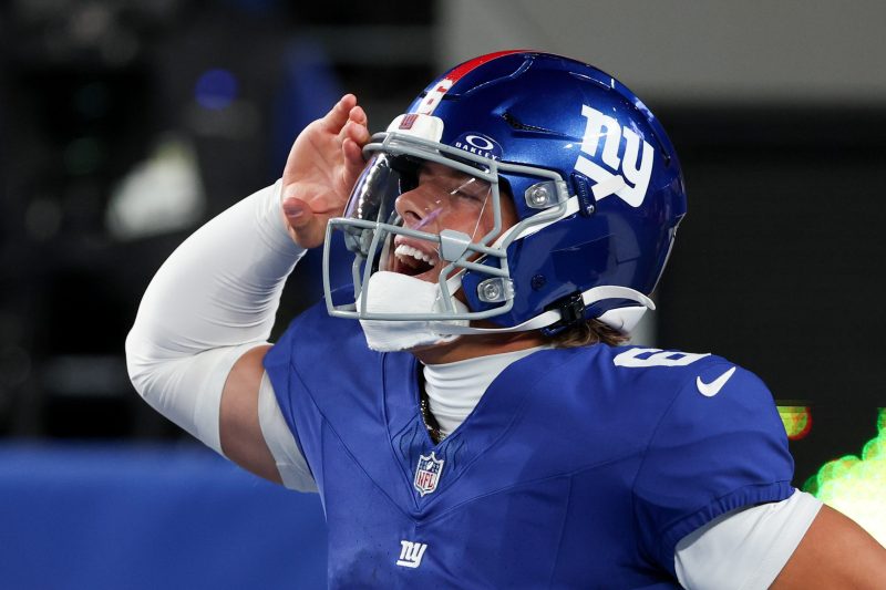 Giants hand Eagles surprising loss on ‘Thursday Night Football’