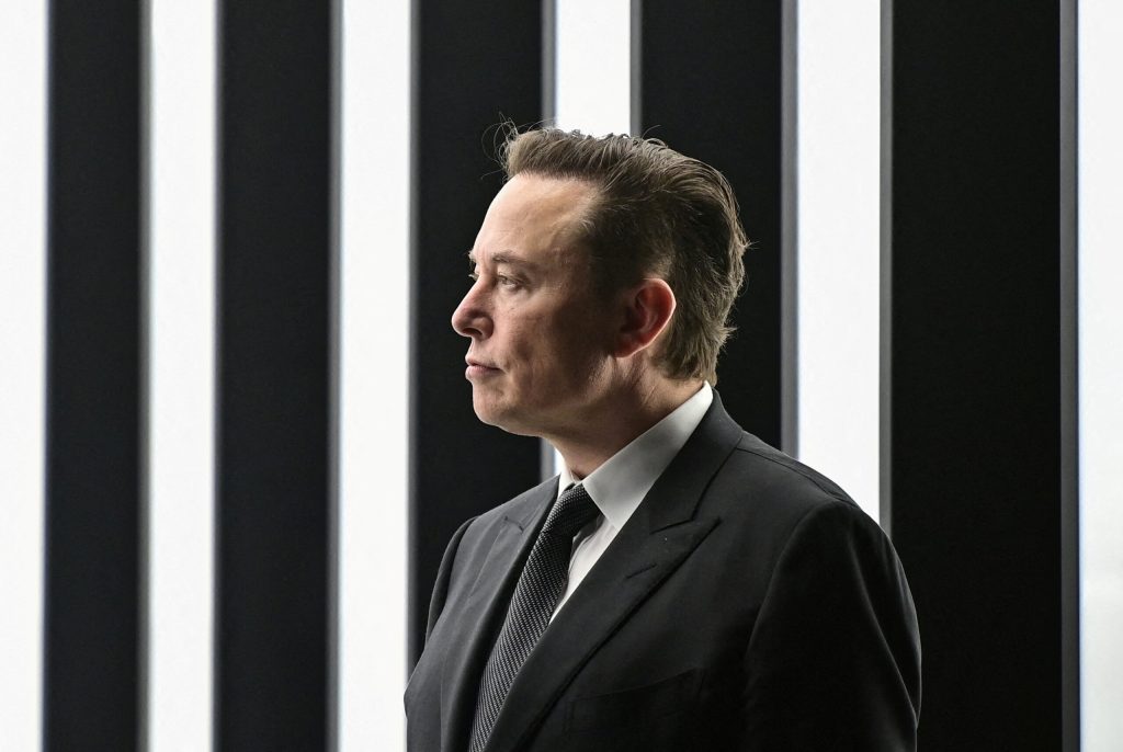 Tesla TSLA stock prediction: $500 bull vs $250 bear