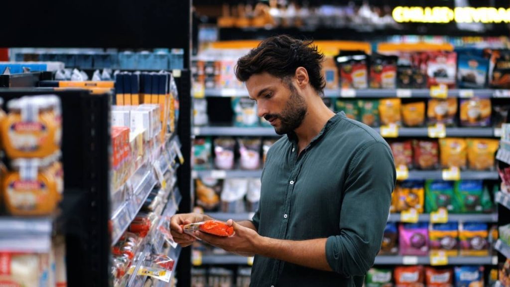 40-year-old corner store brand closes all locations, to liquidate
