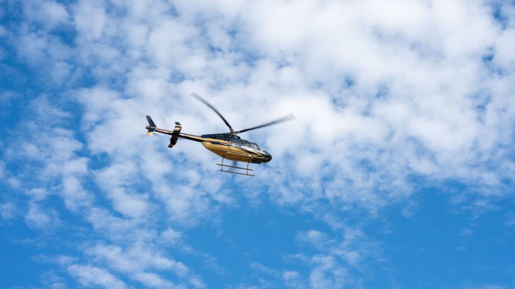Major air company no longer has active license, all flights off
